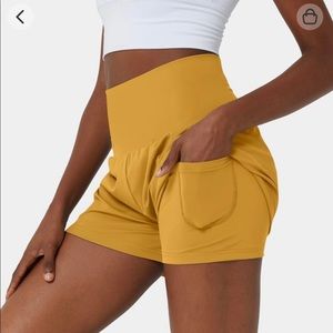 HALARA Pocket Athletic Shorts